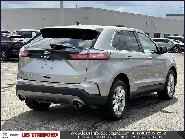 2022 Ford Edge Titanium