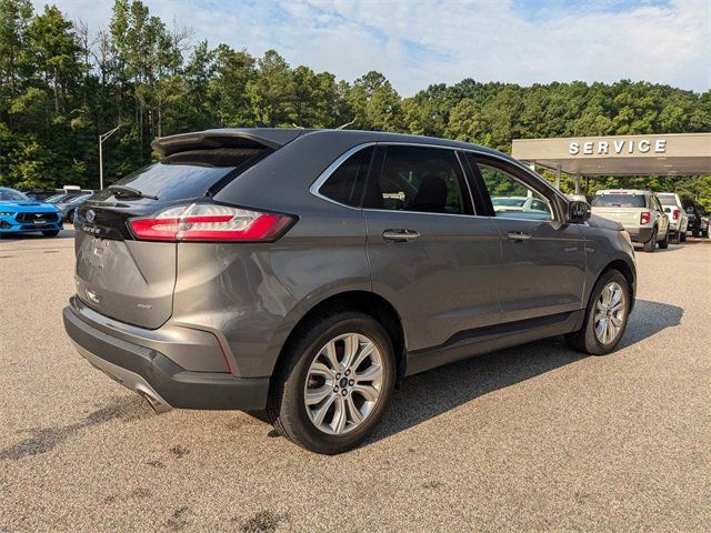 2022 Ford Edge Titanium