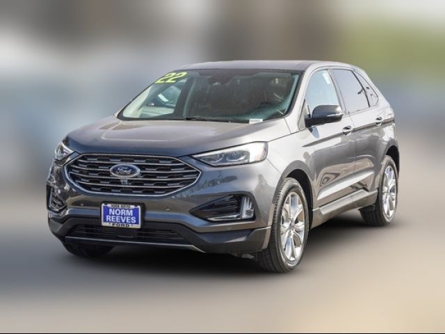 2022 Ford Edge Titanium