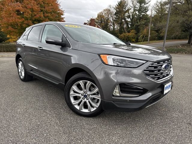 2022 Ford Edge Titanium