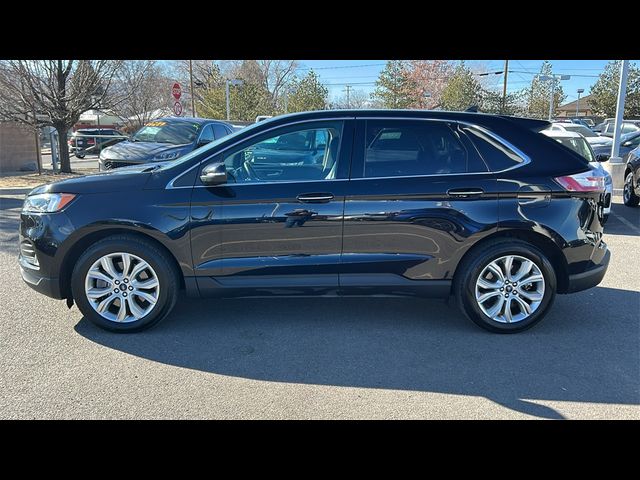 2022 Ford Edge Titanium