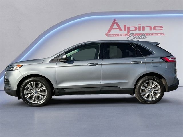 2022 Ford Edge Titanium