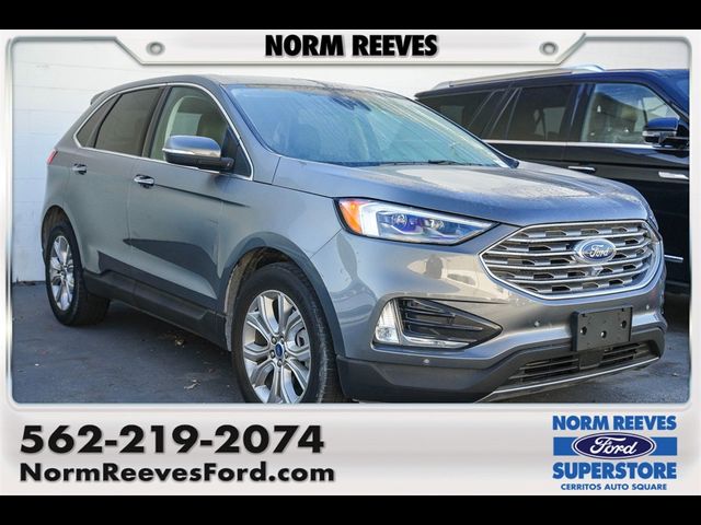 2022 Ford Edge Titanium