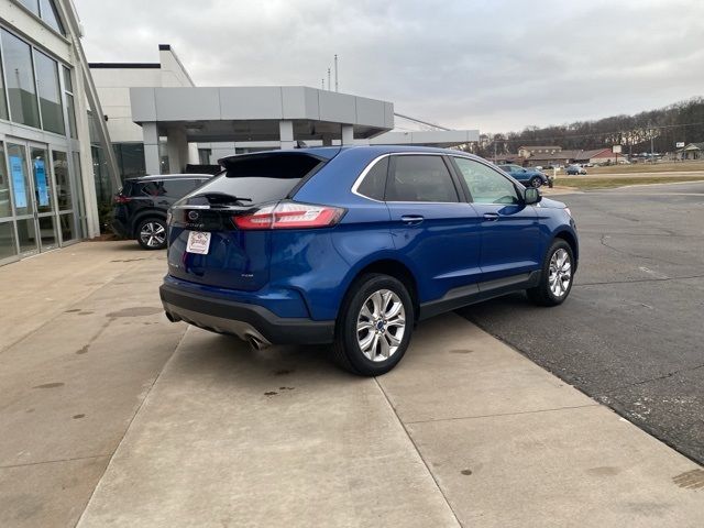 2022 Ford Edge Titanium