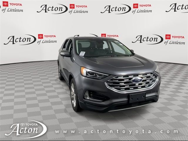 2022 Ford Edge Titanium