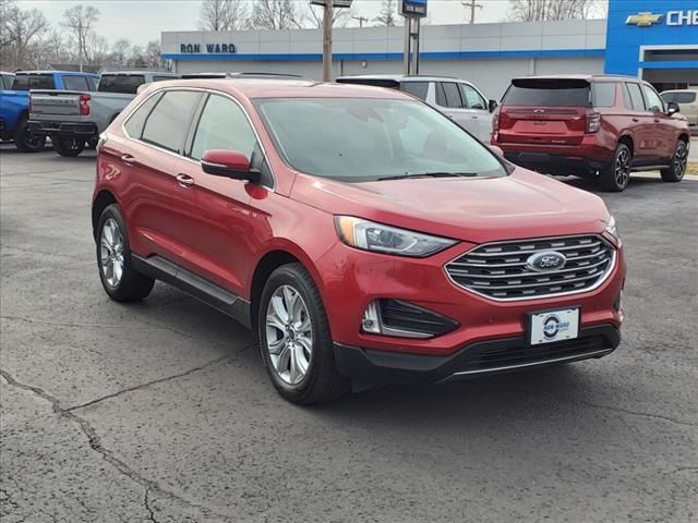 2022 Ford Edge Titanium