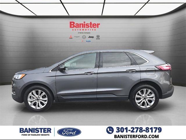 2022 Ford Edge Titanium