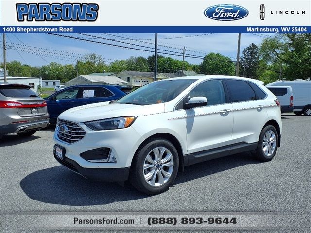 2022 Ford Edge Titanium