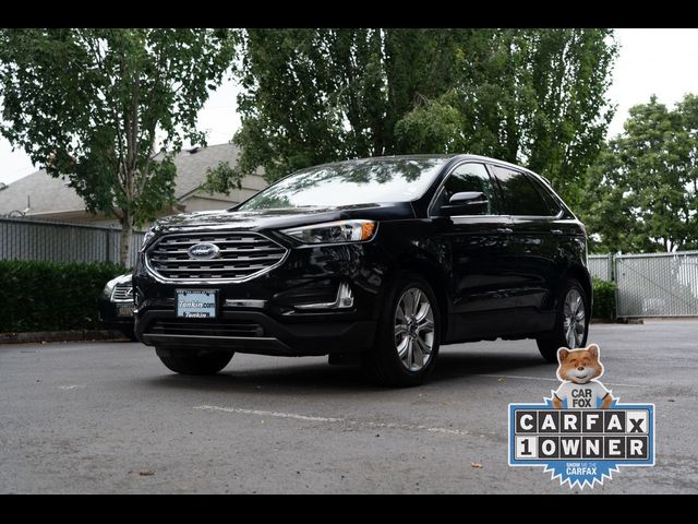 2022 Ford Edge Titanium