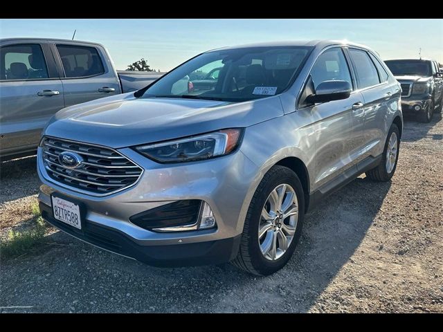 2022 Ford Edge Titanium