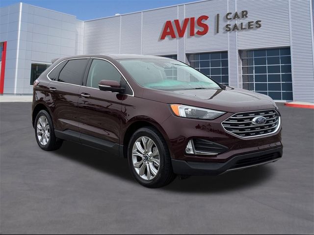 2022 Ford Edge Titanium