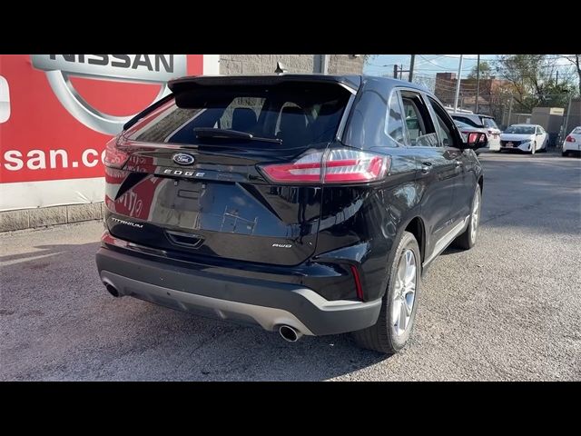 2022 Ford Edge Titanium