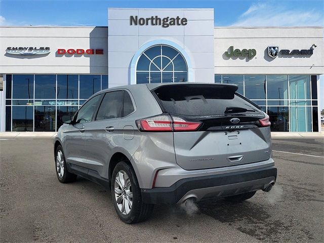 2022 Ford Edge Titanium