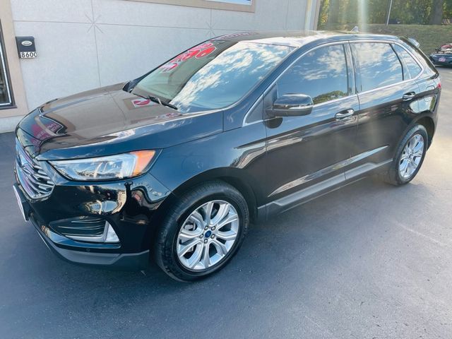 2022 Ford Edge Titanium