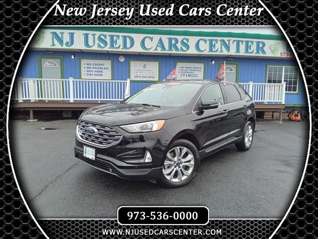 2022 Ford Edge Titanium