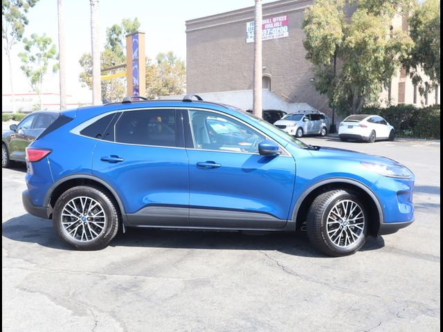 2022 Ford Escape Plug-In Hybrid Titanium