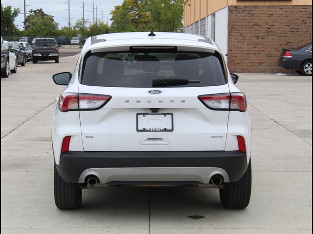 2022 Ford Escape SE