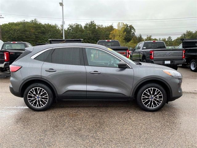 2022 Ford Escape Plug-In Hybrid SE