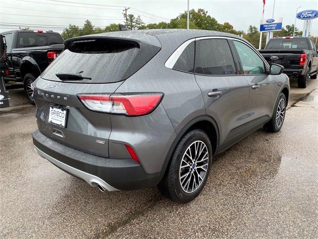 2022 Ford Escape Plug-In Hybrid SE