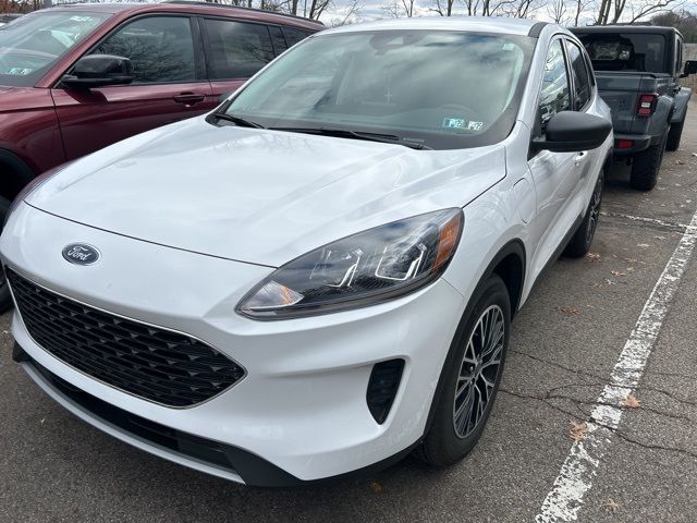 2022 Ford Escape Plug-In Hybrid SE