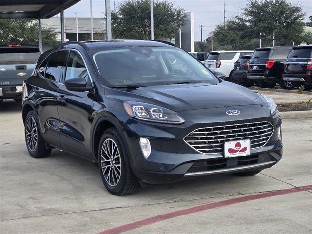 2022 Ford Escape Plug-In Hybrid Titanium