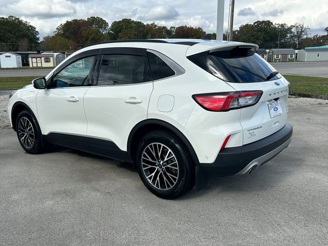 2022 Ford Escape Plug-In Hybrid Titanium