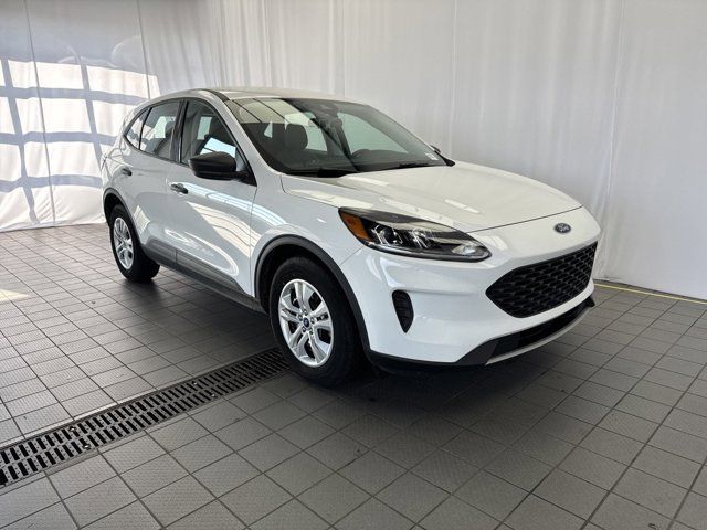 2022 Ford Escape S