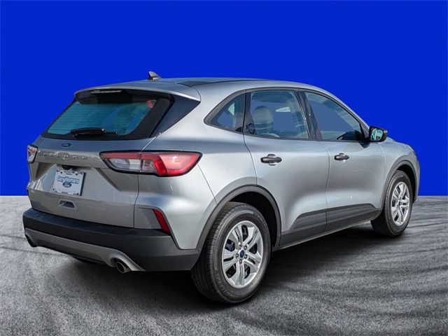 2022 Ford Escape S