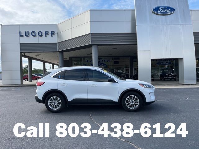 2022 Ford Escape SE