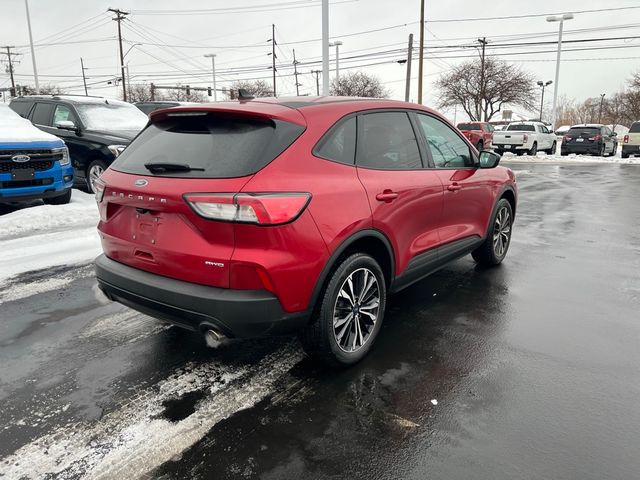 2022 Ford Escape SE