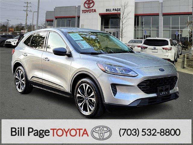 2022 Ford Escape SE