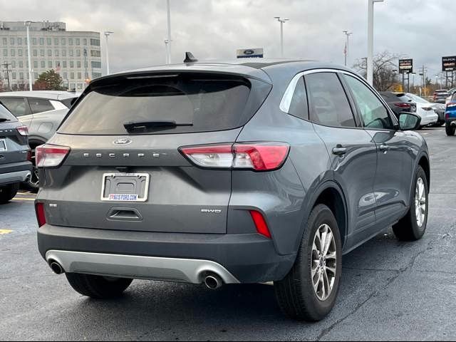 2022 Ford Escape SE