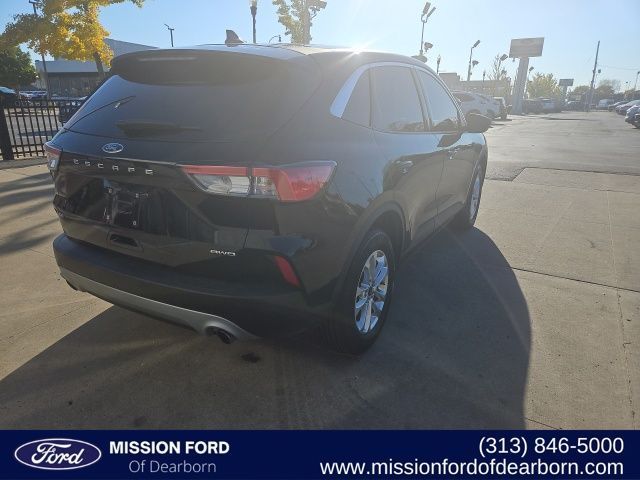 2022 Ford Escape SE