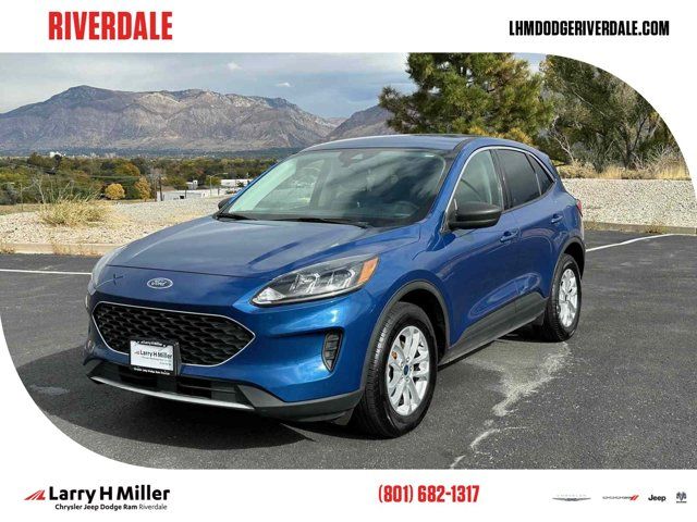 2022 Ford Escape SE