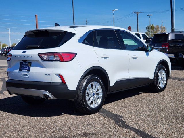 2022 Ford Escape SE