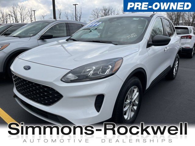 2022 Ford Escape SE