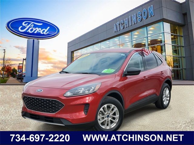 2022 Ford Escape SE