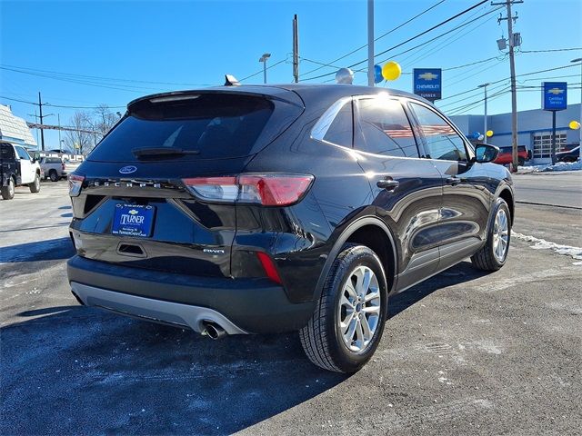 2022 Ford Escape SE