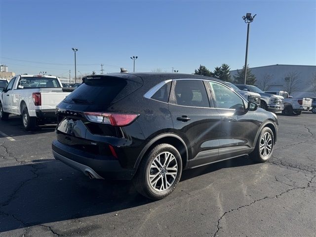 2022 Ford Escape Hybrid SEL