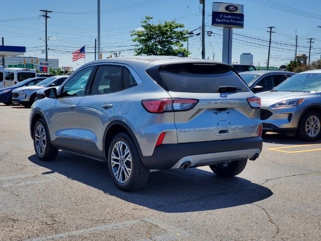 2022 Ford Escape Hybrid SEL