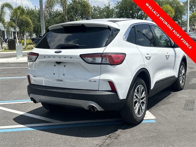 2022 Ford Escape SEL