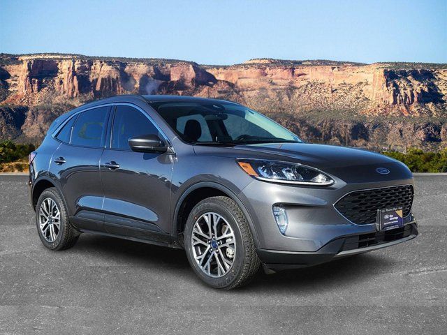 2022 Ford Escape Hybrid SEL