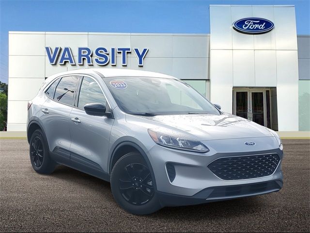 2022 Ford Escape Hybrid SE