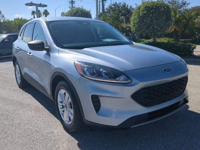 2022 Ford Escape Hybrid SE