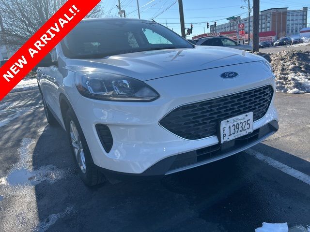 2022 Ford Escape Hybrid SE