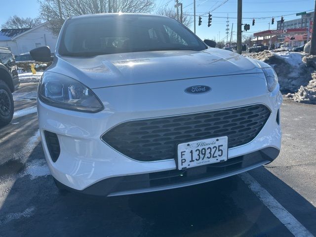 2022 Ford Escape Hybrid SE