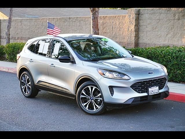 2022 Ford Escape Hybrid SE