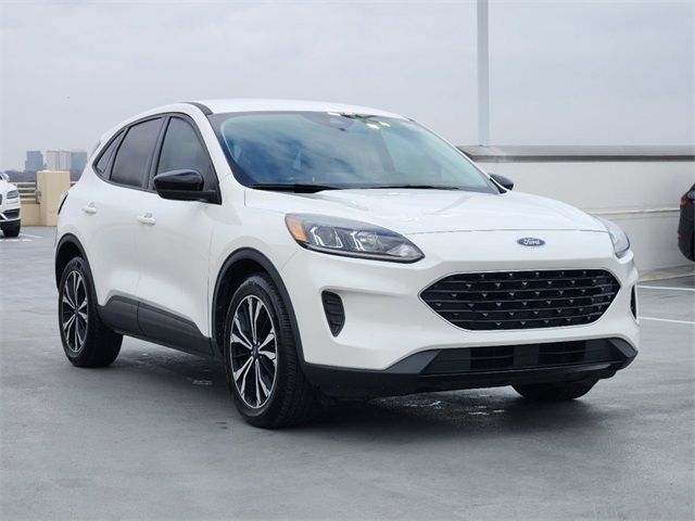 2022 Ford Escape Hybrid SE