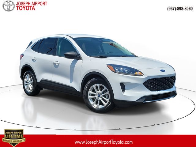 2022 Ford Escape Hybrid SE