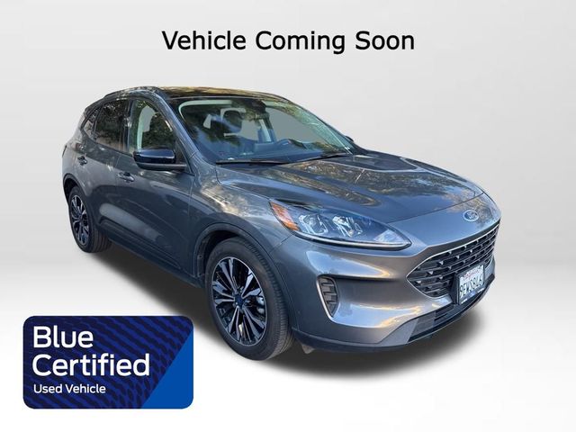 2022 Ford Escape Hybrid SE